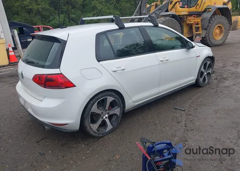 2015 Volkswagen Golf Gti 2.0T Se 4-Door из США, поврежденный, VIN 3VW5T7AU4FM000755